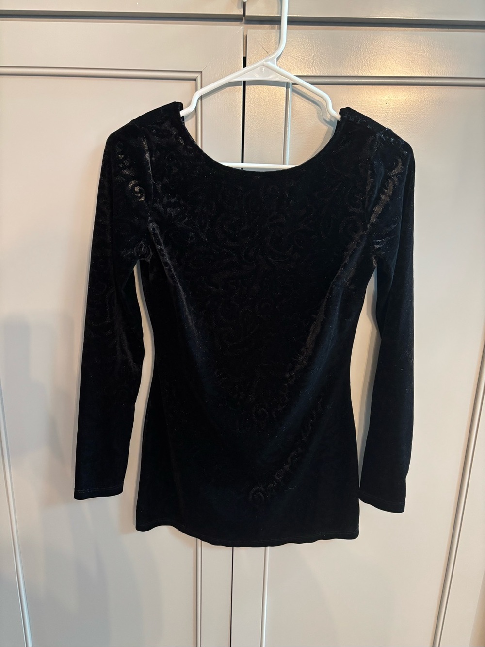 Y2K vintage Caché black velvet long-sleeve top XS